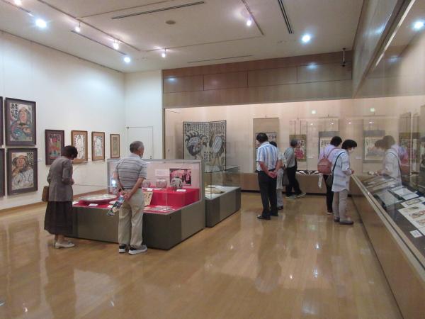 R4粛粲寶展会場02